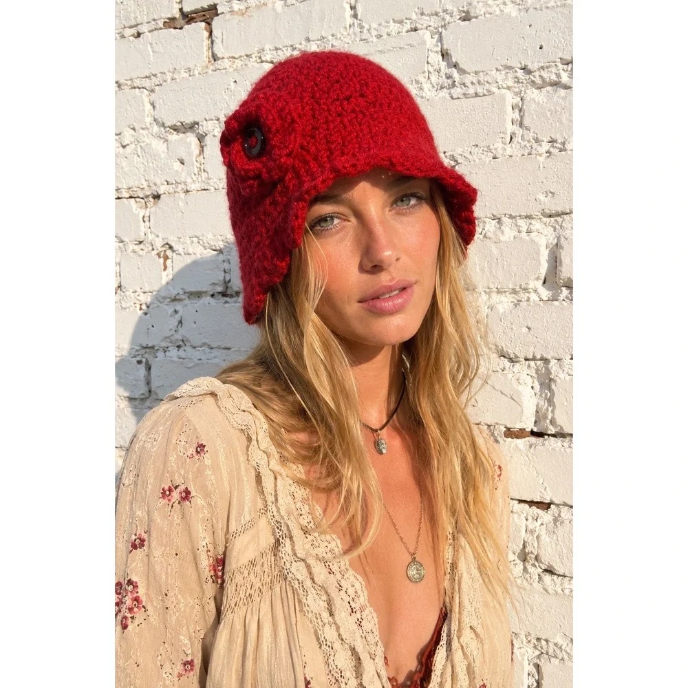 Vintage Red Crochet Cloche Hat Wool Blend Button Rosette Flapper 1920s Style OS